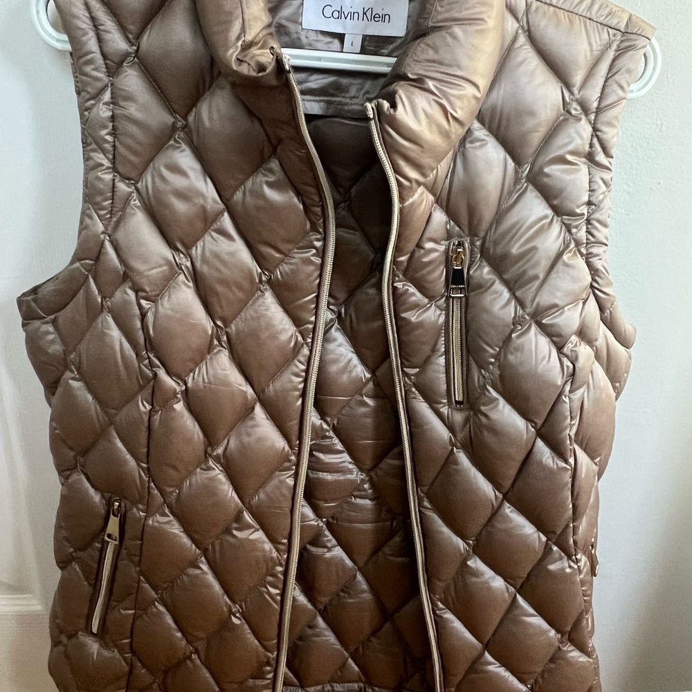 Calvin Klein women’s winter puffer vest